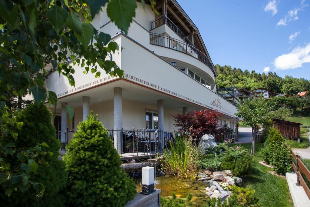 Alpenapart Ladis Ehemals Alpenapart Alexander Inklusive Sommer Bergbahnticket 外观 照片
